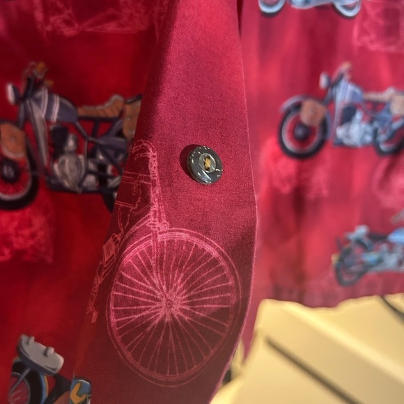 Halekulani Hawaii Red Motorcycle Pattern Men's Shirt XL - Picture 4 of 11